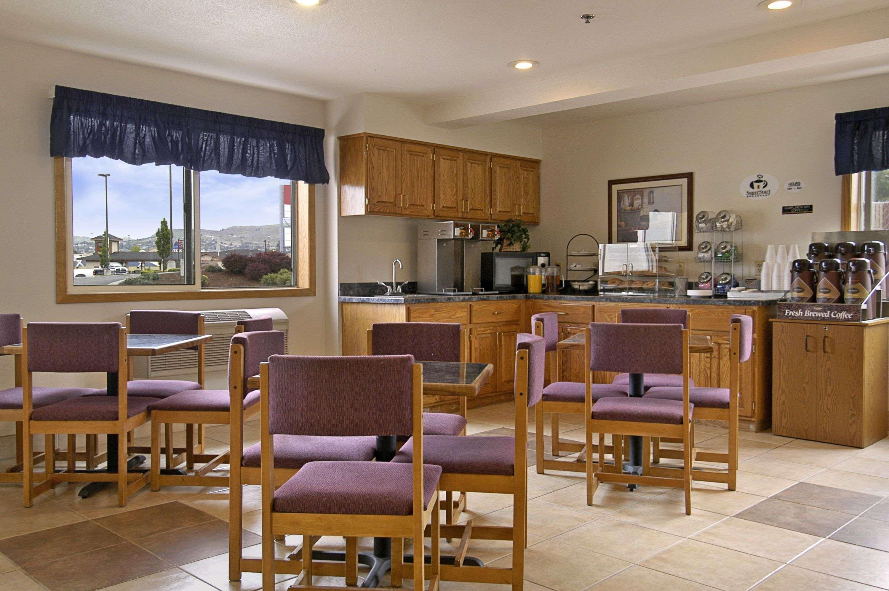 Super 8 By Wyndham The Dalles Or Exterior photo
