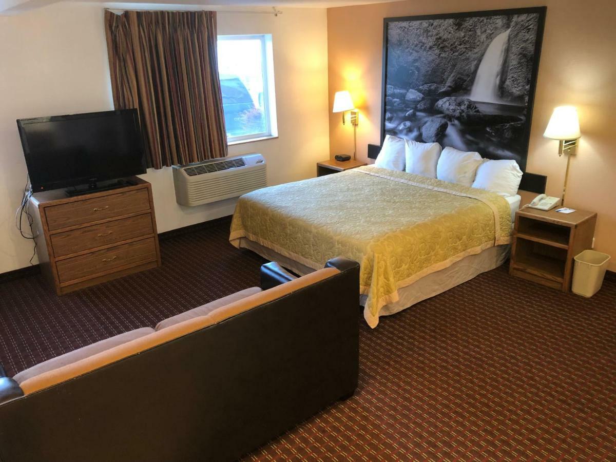 Super 8 By Wyndham The Dalles Or Exterior photo