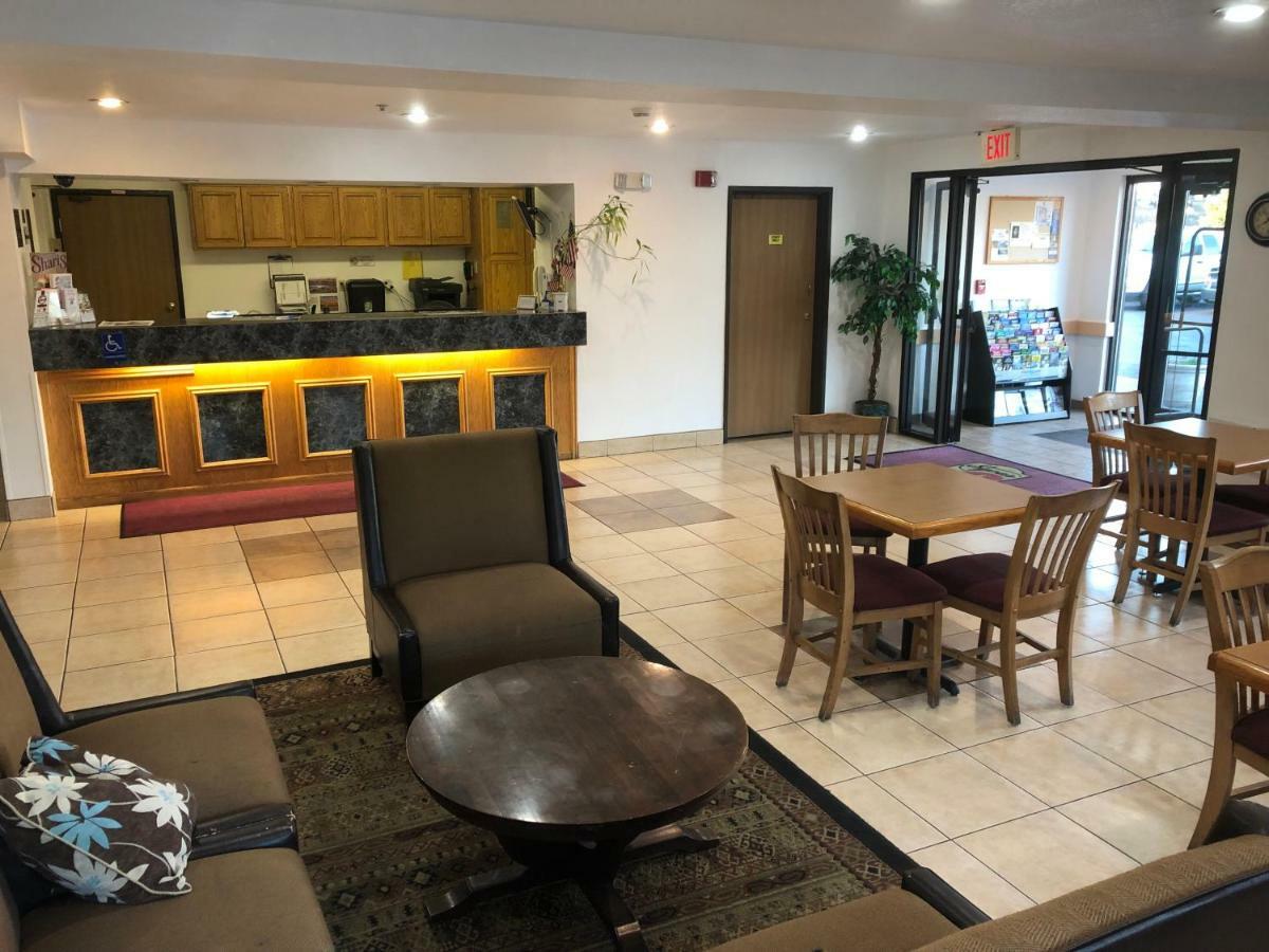 Super 8 By Wyndham The Dalles Or Exterior photo
